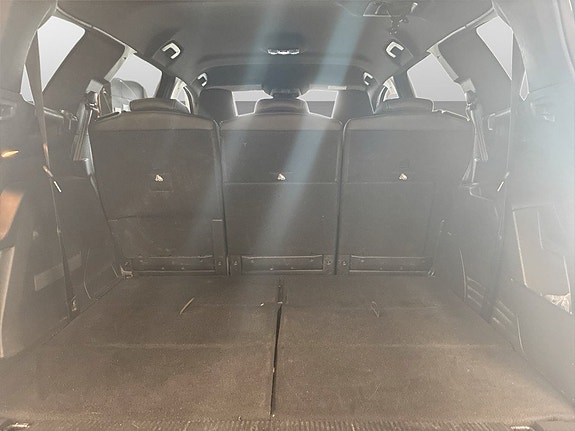 Peugeot 5008 15 of 17