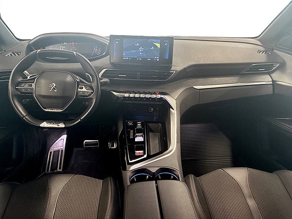 Peugeot 5008 8 of 17