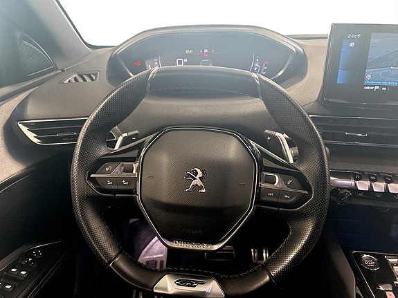 Peugeot 5008 6 of 17