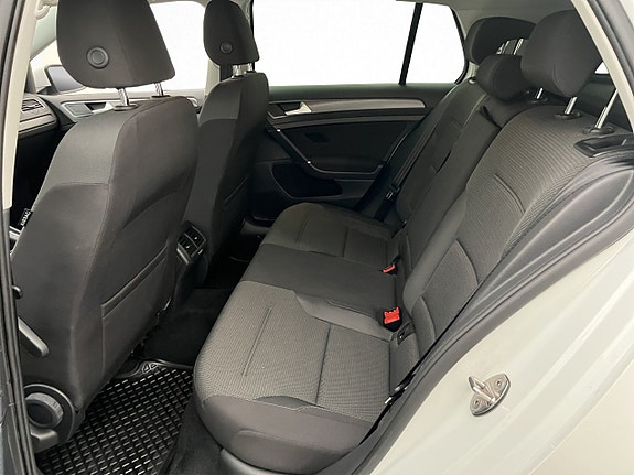 Volkswagen Golf I 19 of 26