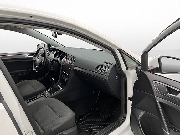 Volkswagen Golf I 22 of 26