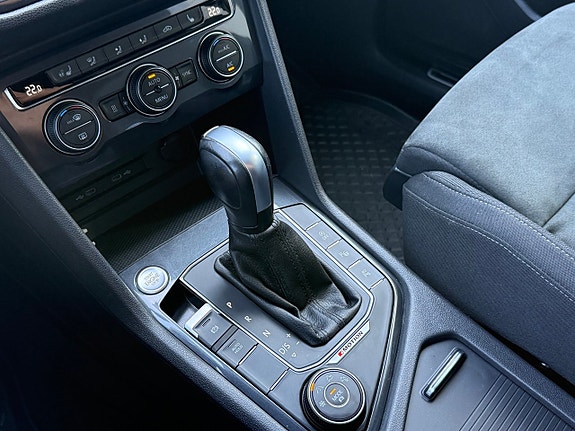 Volkswagen Tiguan Allspace 19 of 21