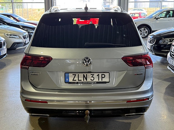 Volkswagen Tiguan Allspace 10 of 21
