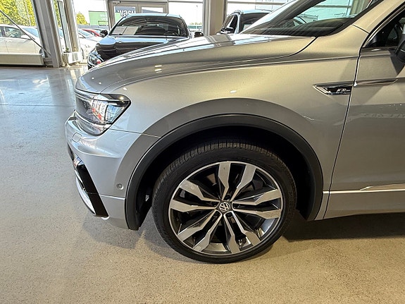 Volkswagen Tiguan Allspace 4 of 21