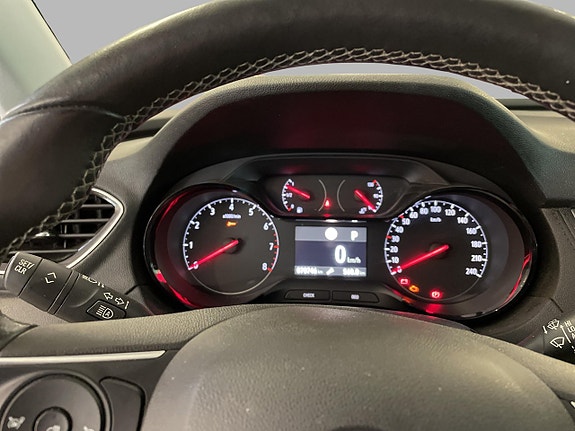 Opel Grandland X 11 of 16