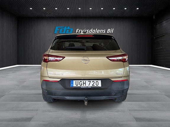 Opel Grandland X 4 of 16