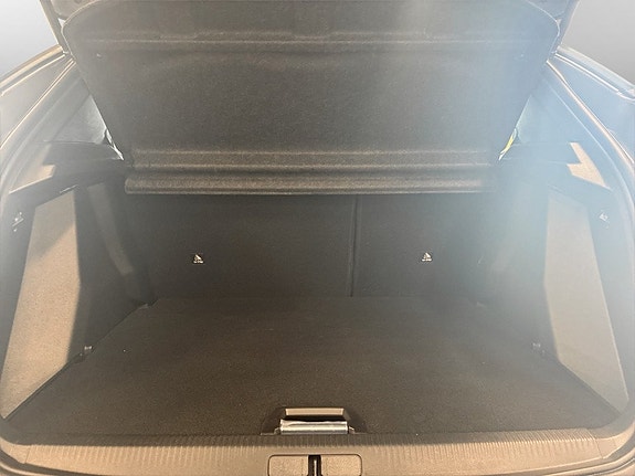 Peugeot 2008 15 of 17