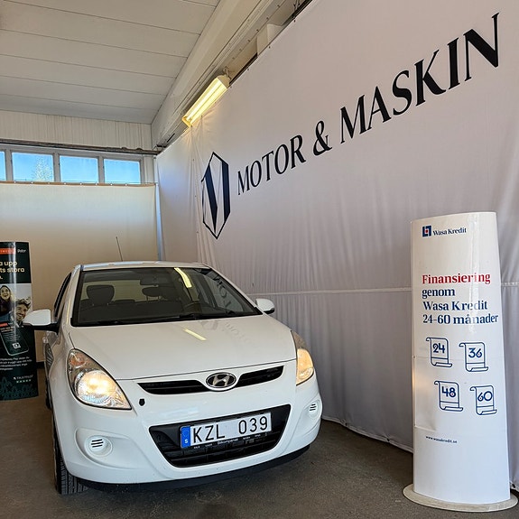 Hyundai i20 2 of 11