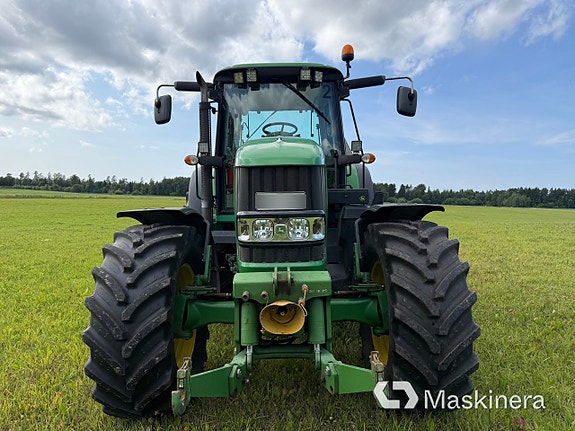 Traktor John Deere 7530 Premium + Extra Uppsättning Däck Och Fälg 2 of 27