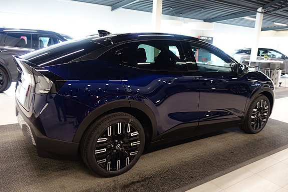 Nissan Leaf 3 of 6