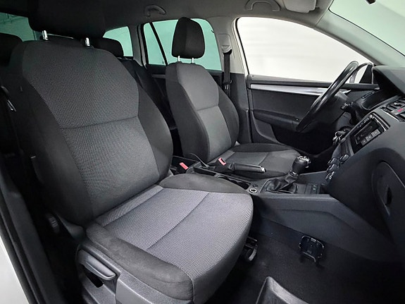 Skoda Octavia 12 of 24