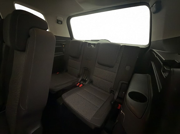 Volkswagen Touran 24 of 30