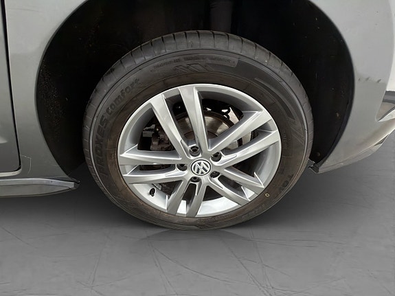 Volkswagen Touran 28 of 30