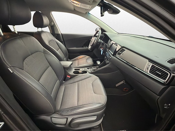 Kia Niro 14 of 30