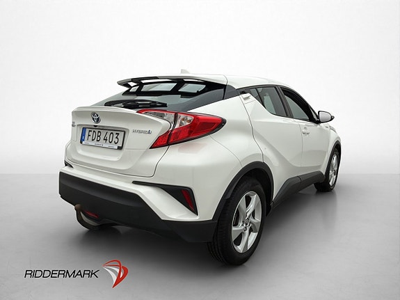 Toyota C-HR 8 of 28