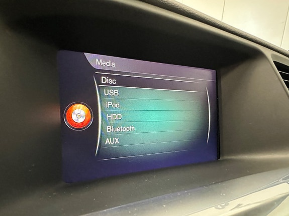 Volvo V60 Cross Country 24 of 30