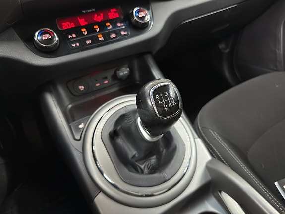 Kia Sportage 14 of 14