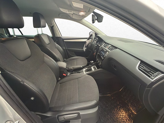 Skoda Octavia 27 of 30