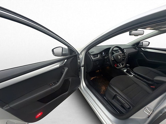 Skoda Octavia 12 of 30