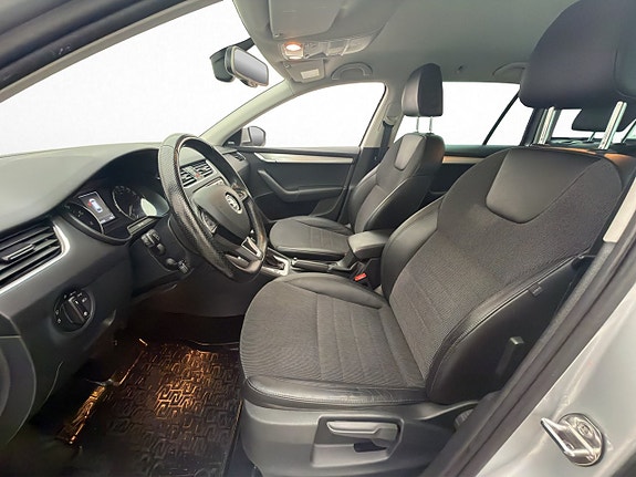 Skoda Octavia 13 of 30