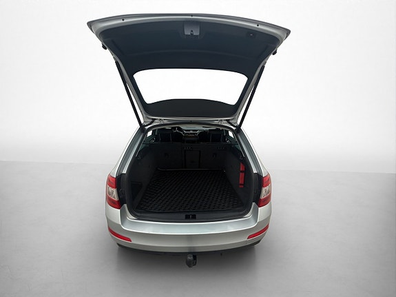 Skoda Octavia 10 of 30