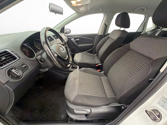 Volkswagen Polo 11 of 25