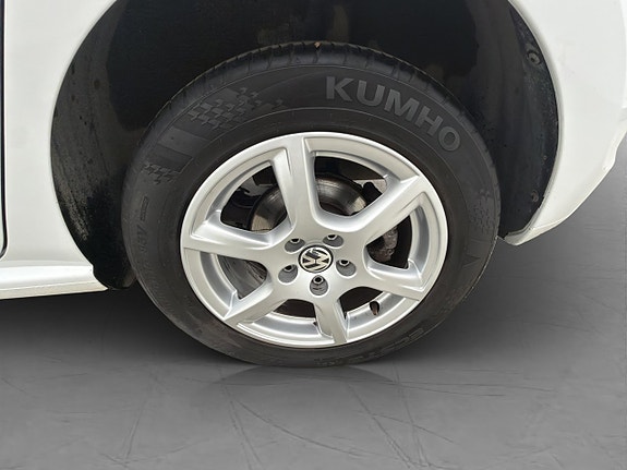 Volkswagen Polo 22 of 25