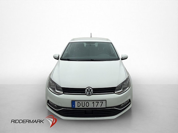 Volkswagen Polo 2 of 25