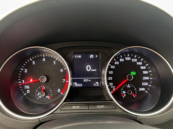 Volkswagen Polo 14 of 25