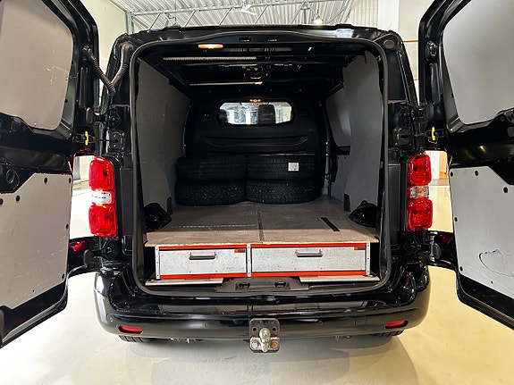 Peugeot Expert 5 of 13