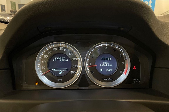 Volvo V70 14 of 25