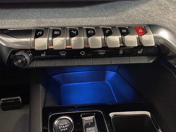 Peugeot 5008 21 of 27