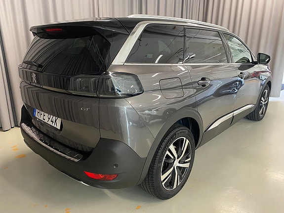 Peugeot 5008 5 of 27