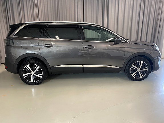 Peugeot 5008 3 of 27