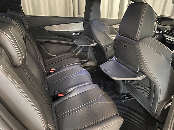 Peugeot 5008 8 of 27