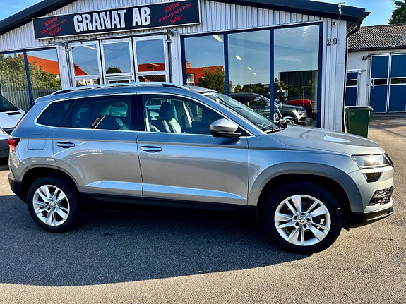 Skoda Karoq 2 of 16