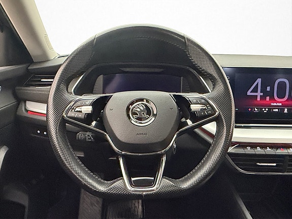Skoda Octavia 17 of 30