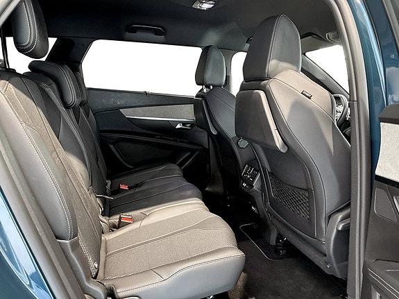 Peugeot 5008 14 of 19