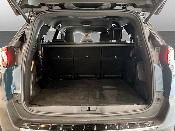 Peugeot 5008 15 of 19