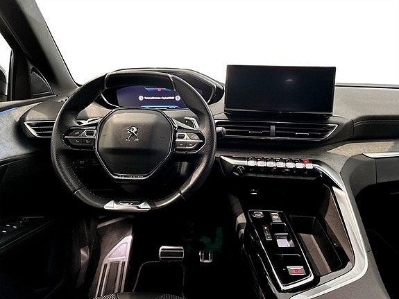 Peugeot 5008 8 of 19