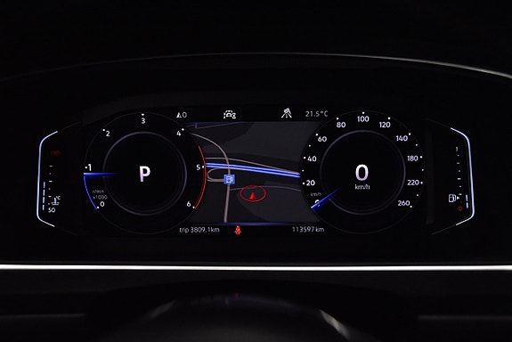 Volkswagen Tiguan Allspace 16 of 24