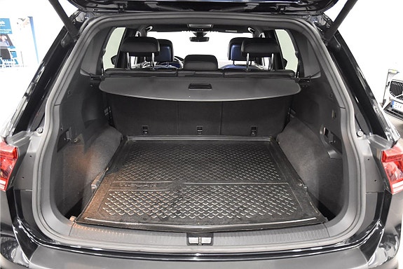 Volkswagen Tiguan Allspace 24 of 24