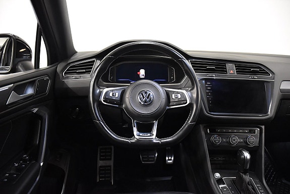 Volkswagen Tiguan Allspace 2 of 24