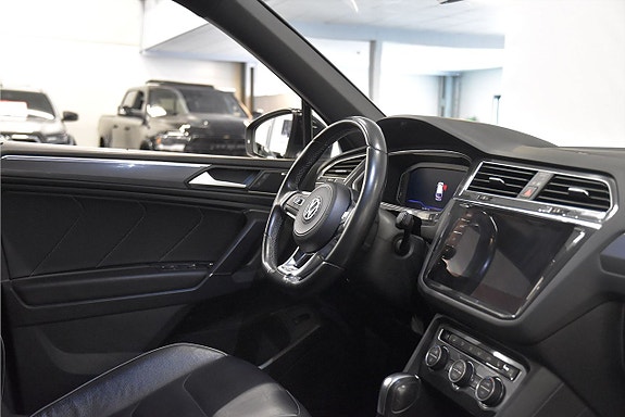 Volkswagen Tiguan Allspace 8 of 24