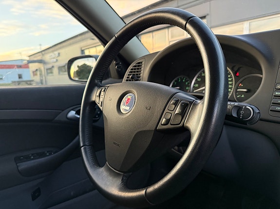 Saab 9-3 14 of 24