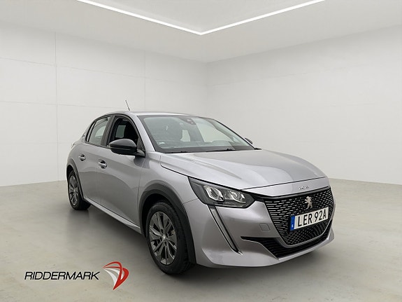 Peugeot e-208 4 of 30