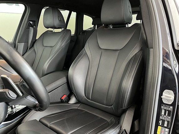 BMW X3 7 of 15