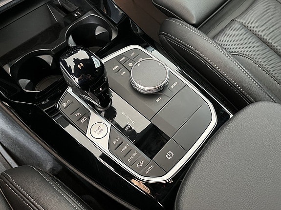 BMW X3 8 of 15