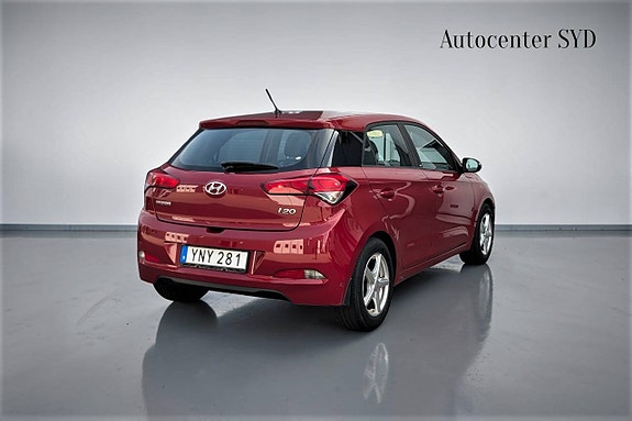 Hyundai i20 3 of 21