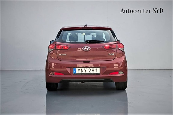 Hyundai i20 4 of 21